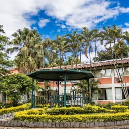 Hotel Fazenda Rochedo Conservatória Eksteriør bilde
